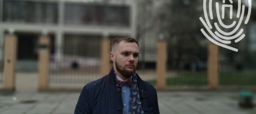 На фото Александр Осокин